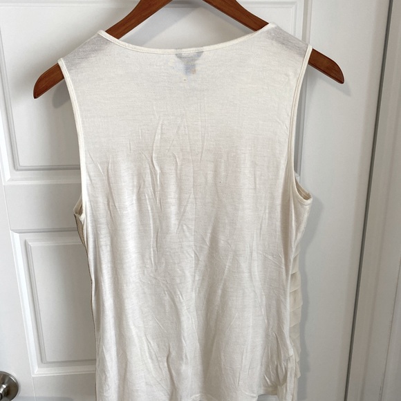 Cream Delicate Camisole with Gold side Zipper - Picture 6 of 6